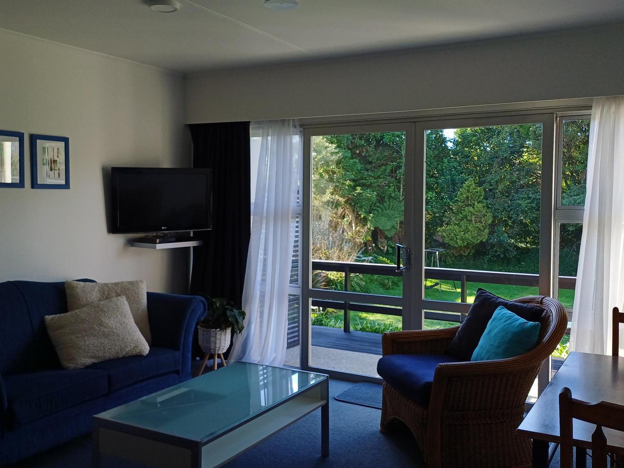 Golden Bay Motel Takaka Buitenkant foto